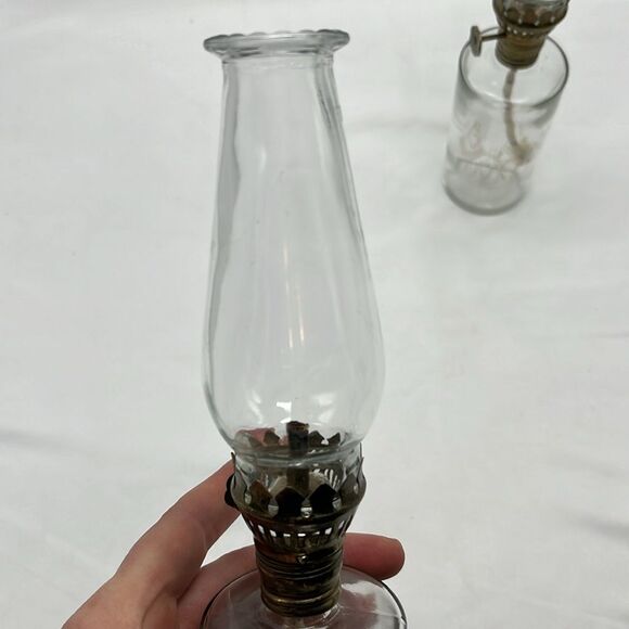 Set of Two Vintage Miniature Christmas Oil Lamps - Picture 4 of 8